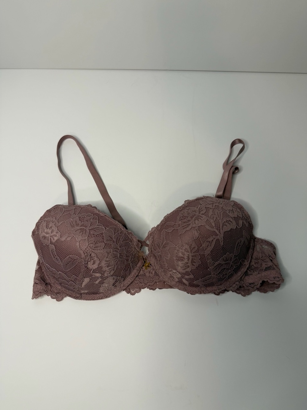 FAME Frederick’s of Hollywood Dusty Mauve Floral Lace Push-Up Bra 36C